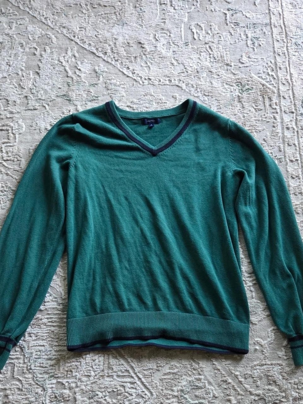 Classic V-Neck Sweater in Teal